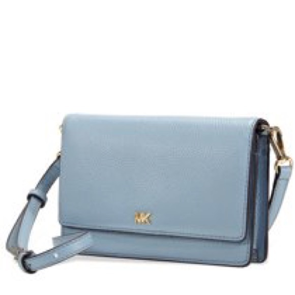 Michael Kors Handbags - Michael Kors Crossbody